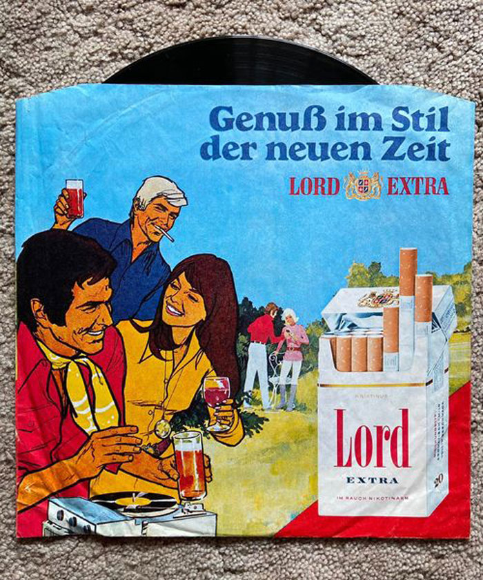 Vintage-Ads-Commercials-Artwork-Toys