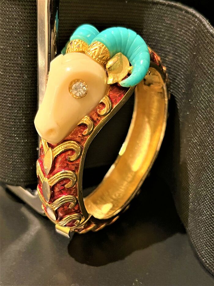 The Bracelet Is To Die For