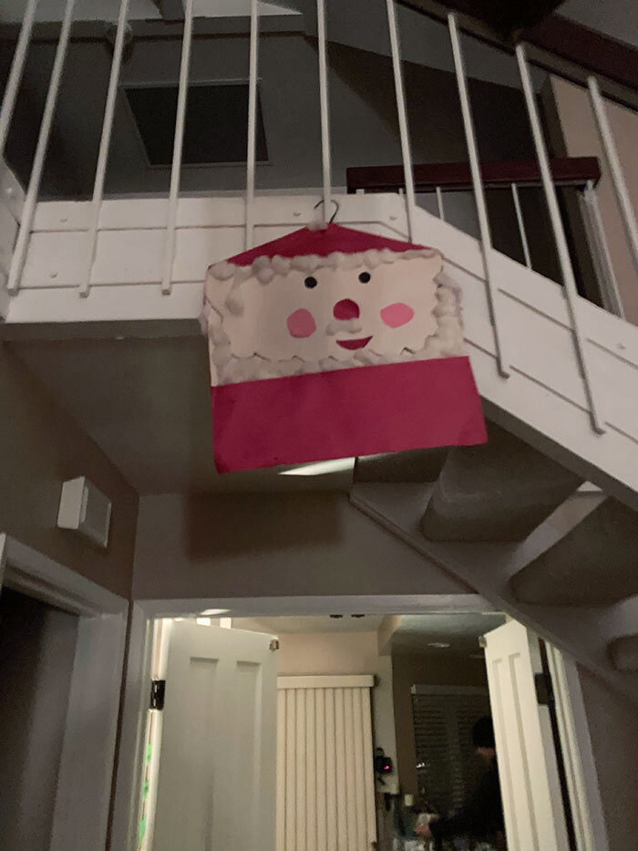 Every Holiday Season, My Dad Displays This Santa I Made In Elementary School. I’m 45