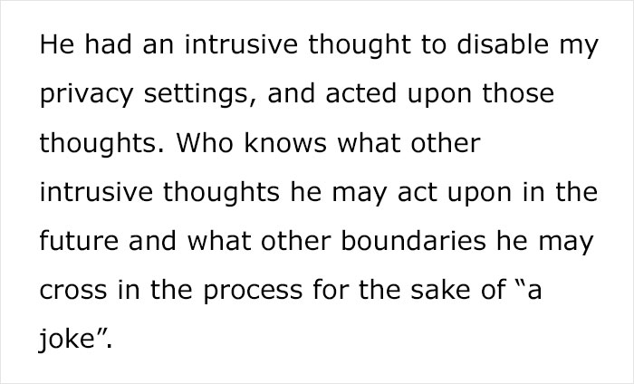 Woman Discovers She's Being Tracked On Her Phone By Her 'Friend', Cuts All Ties And Asks The Internet For Help