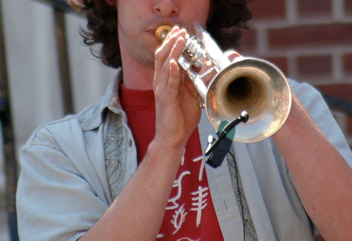 Someone Asks People To Share Stories About What The "Worst Roommate Ever" Did To Earn Their Title, 30 Deliver