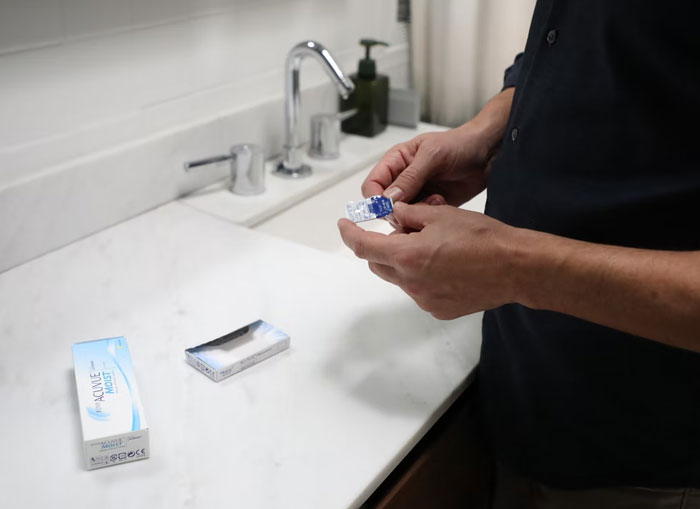 Someone Asks People To Share Stories About What The "Worst Roommate Ever" Did To Earn Their Title, 30 Deliver