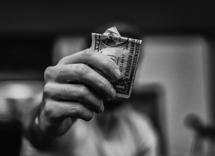 Someone Asks People To Share Stories About What The "Worst Roommate Ever" Did To Earn Their Title, 30 Deliver