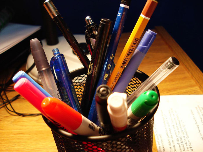 Man Throws A Fit After His Fiancee Decides Not To Put Him On Her House Title As He Pranked Her At The Lawyer's Office - 1