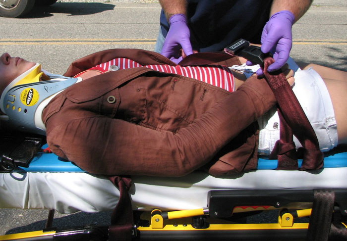 Person Asks “Doctors, What Was The Worst Thing You’ve Seen In A Patient That Another Doctor Overlooked?”, And 30 Folks Deliver