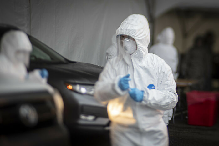 Person Asks: "Which Profession Is Criminally Underpaid?" And 30 People Online Deliver