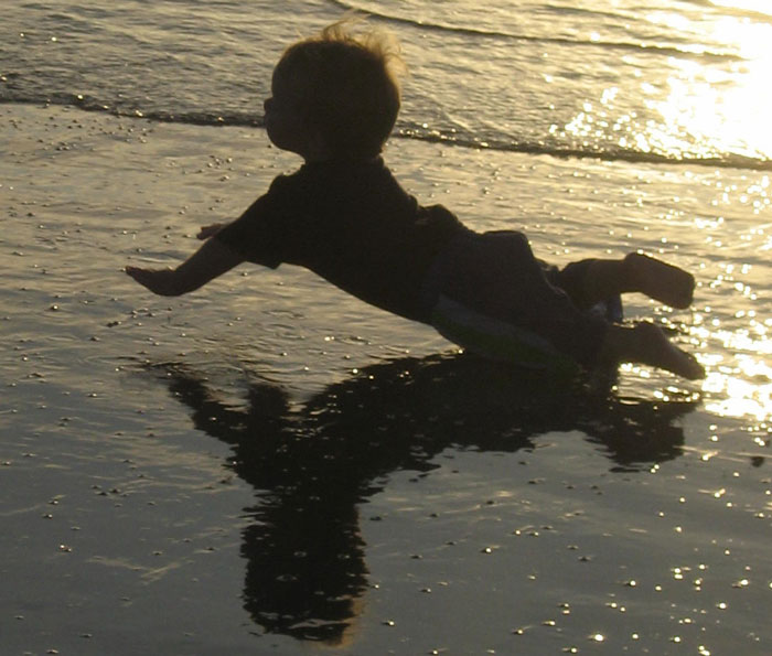 Someone Asks People Online To Share Parenting Tips That Might Sound Smart, But Are Actually Toxic Parenting Advice, And 30 People Provide - 3