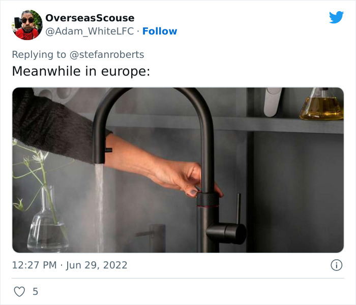 Folks Online Roast 'The New York Times' For An Article Introducing Electric Kettles Like They&rsquo;re Some Revolutionary New Product