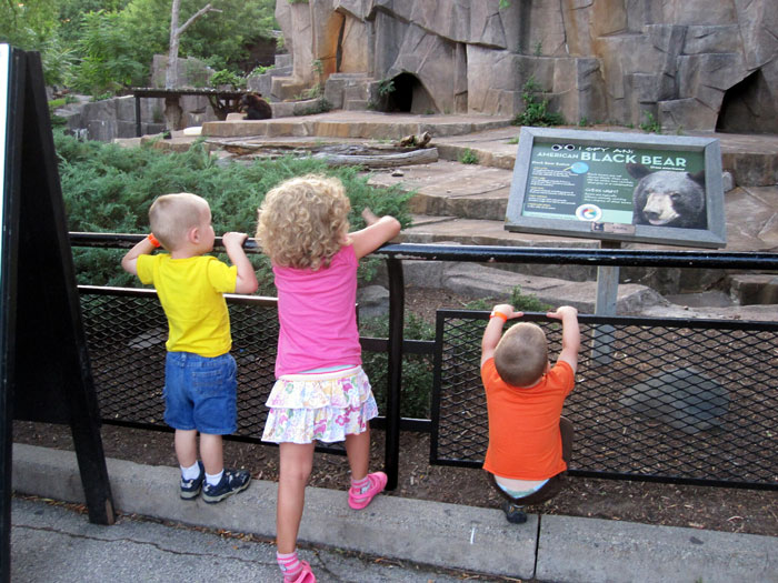 Man Gets Mad After Missing A Family Trip Because He Wasn&rsquo;t Woken Up In Time, Hears The Harsh Truth About Failing To Help The Family