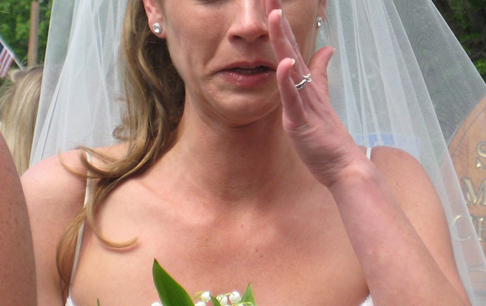 “Am I The Jerk For Storming Off From My Sister’s Wedding After She Deadnamed My Son?” “Am I The Jerk For Storming Off From My Sister’s Wedding After She Deadnamed My Son?”