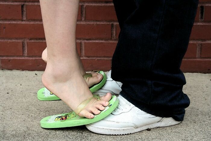 Someone Asks People Online To Share Parenting Tips That Might Sound Smart, But Are Actually Toxic Parenting Advice, And 30 People Provide - 7