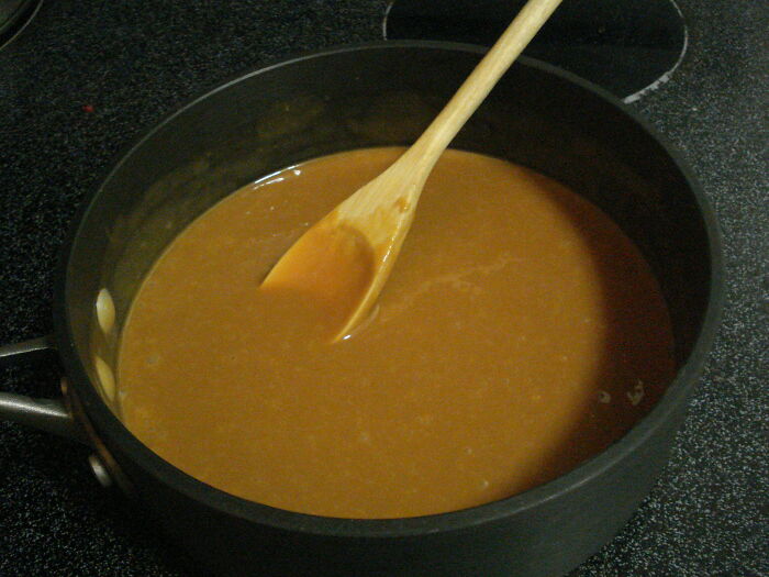 35 People Reveal Their Dirtiest Kitchen Secrets That Should Probably Stay A Secret - 6