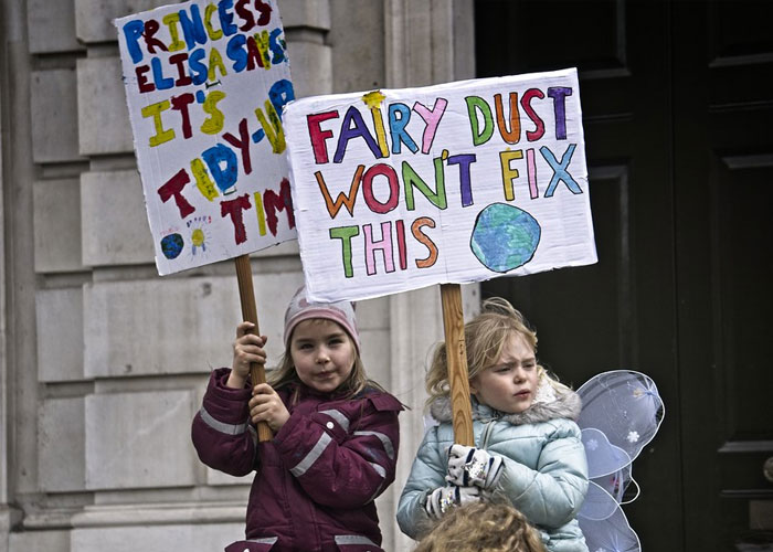 Someone Asks "What Makes You Not Want To Have Kids?" And 30 People Deliver Sincere Answers