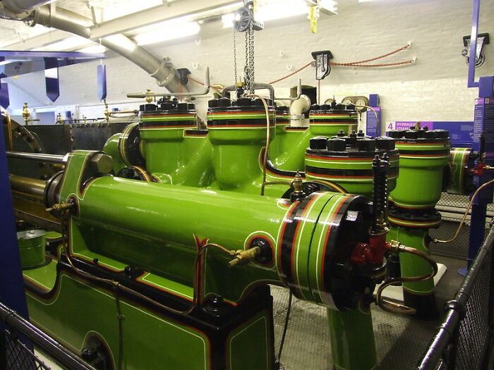 30 Funny Things Patients Said While Loopy On Anesthesia, As Shared In This Online Group