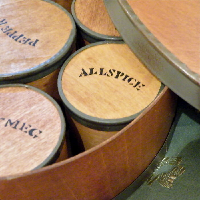 Home Cooks Reveal 32 “Secret” Ingredients They Use To Make Food Taste Better