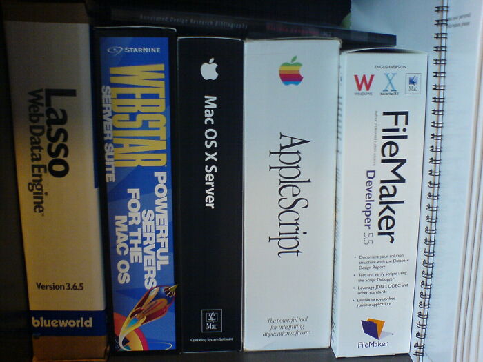 Person Asks A Question "What Modern Trend Do You Absolutely Hate?", And 30 People Online Deliver