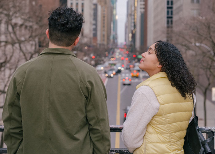 People Share 30 Things That People Who Are Having A Secret Affair Do That Immediately Give Them Away - 28