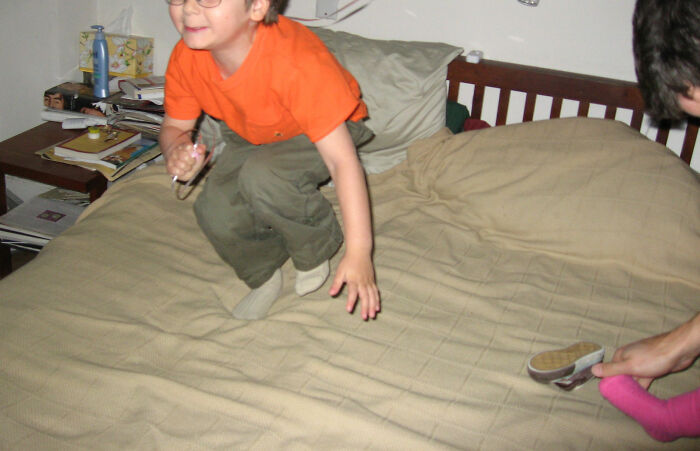 Someone Asks People Online To Share Parenting Tips That Might Sound Smart, But Are Actually Toxic Parenting Advice, And 30 People Provide - 32