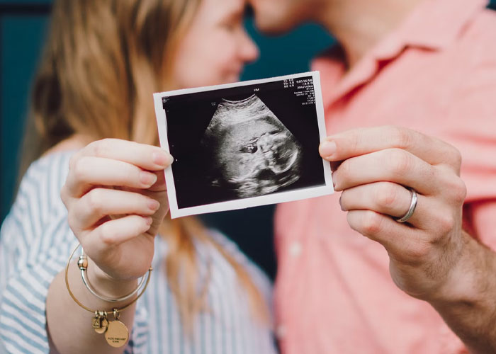 Someone Asks "What Makes You Not Want To Have Kids?" And 30 People Deliver Sincere Answers