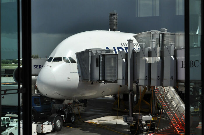 30 Do’s And Don’ts When Traveling By Plane, As Pointed Out By Folks In This Online Group - 23