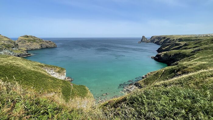 Bossiney Cove, North Cornwall