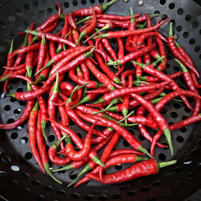 Home Cooks Reveal 32 “Secret” Ingredients They Use To Make Food Taste Better