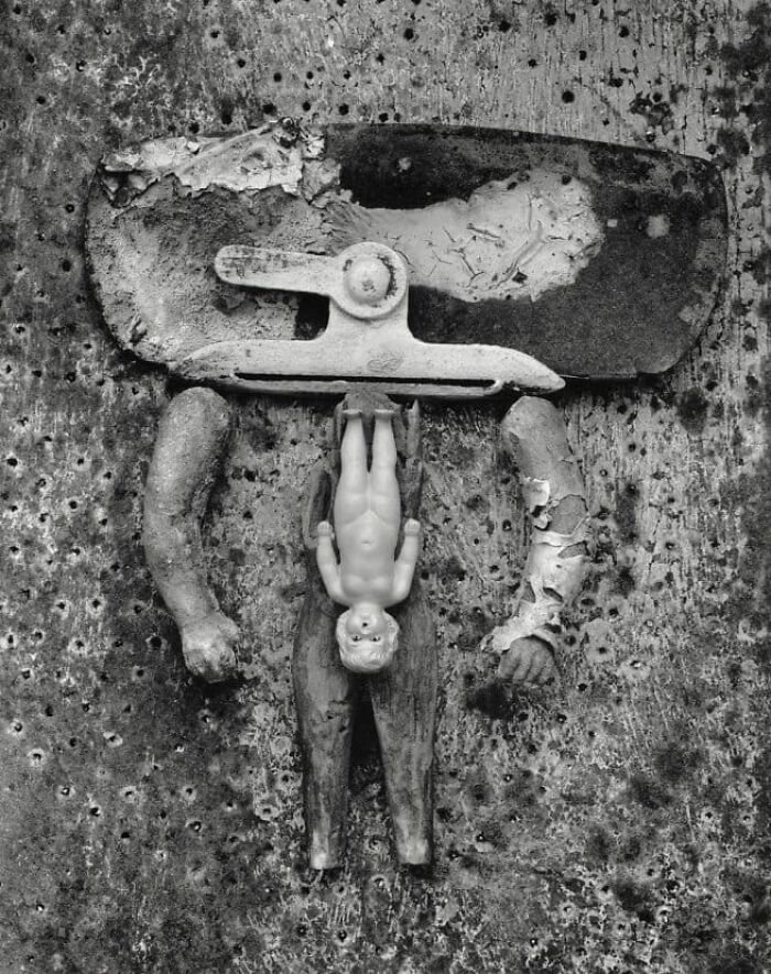 The Convair Model 118 Convaircar (Also Known As The Hall Flying Automobile) Was A Prototype Flying Car Of Which Two Were Built. Company Photograph Taken Over San Diego, California, USA, November 1947