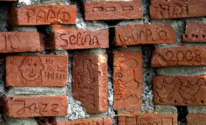 30 Of The Most Annoying Tourist Moments Shared By People Who Live In Holiday Destinations