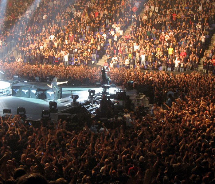 Metallica Address Negative Comments On 'Master Of Puppets' TikTok Video, Calling For An End To Gatekeeping - 8