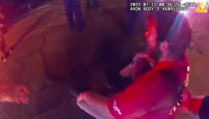 "I Accepted I Was Going To Probably Die": Pizza Delivery Guy Saves 5 Kids Trapped In Burning Home