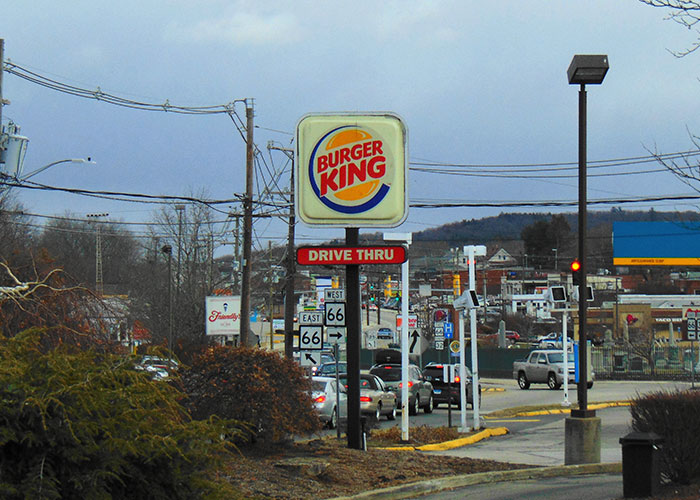 Over $330,000 Raised For Burger King Employee Who Received Cheap &lsquo;Goodie Bag&rsquo; After 27 Years Of Loyal Work
