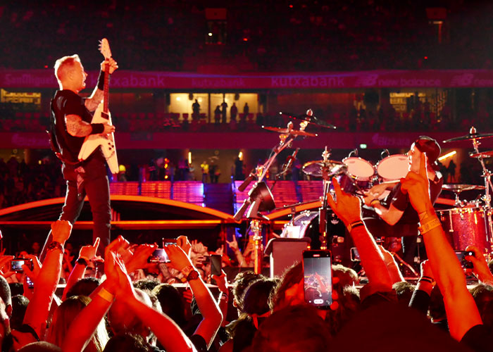 Metallica Address Negative Comments On 'Master Of Puppets' TikTok Video, Calling For An End To Gatekeeping - 2