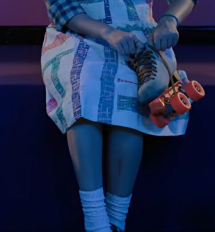 S4e2 - Neat Little Detail, Looks Like They Kept El's Scar From When They Tried To Cut Out The Growth During The Battle Of Starcourt. Not Sure If It's Been Mentioned Yet, But I Love Small Continuity Details Like This