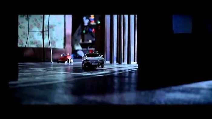 In ‘Stranger Things’ Season 3, Ep1, Dustin’s Toys Seemingly Come To Life And Start Moving Around Including A Cymbal Bashing Monkey. This Is A Direct Reference To ‘Close Encounters Of The Third Kind’ By The Duffer Bro’s Great Inspiration, Stephen Spielberg