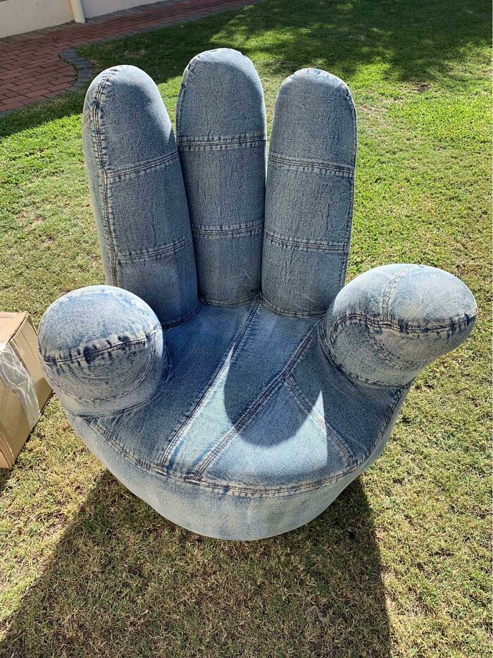 Apparently, It Can Also Swivel.