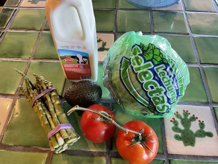 5,25 dólares en alimentos en un pequeño pueblo de Baja California