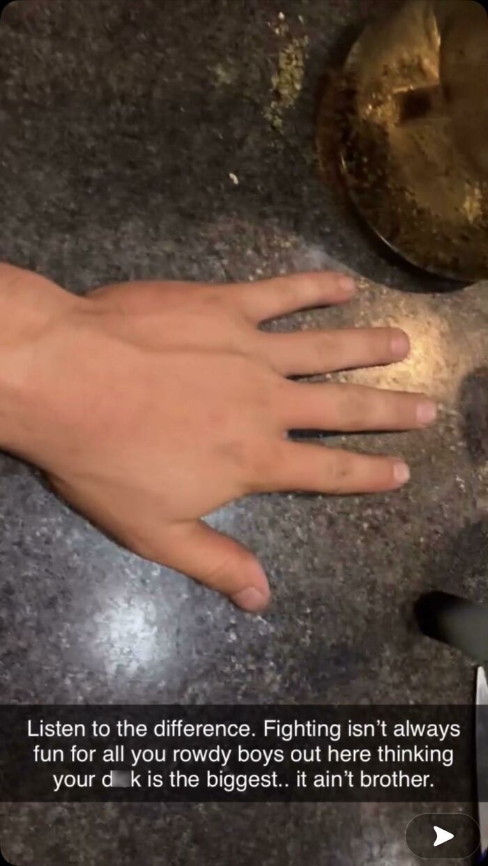 This Bada** Cracking His Knuckles On His Snapchat Story