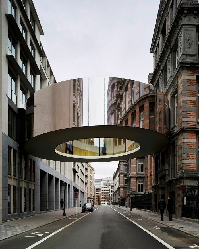 Alien-Esque Footbridge In Brussels, Belgium.