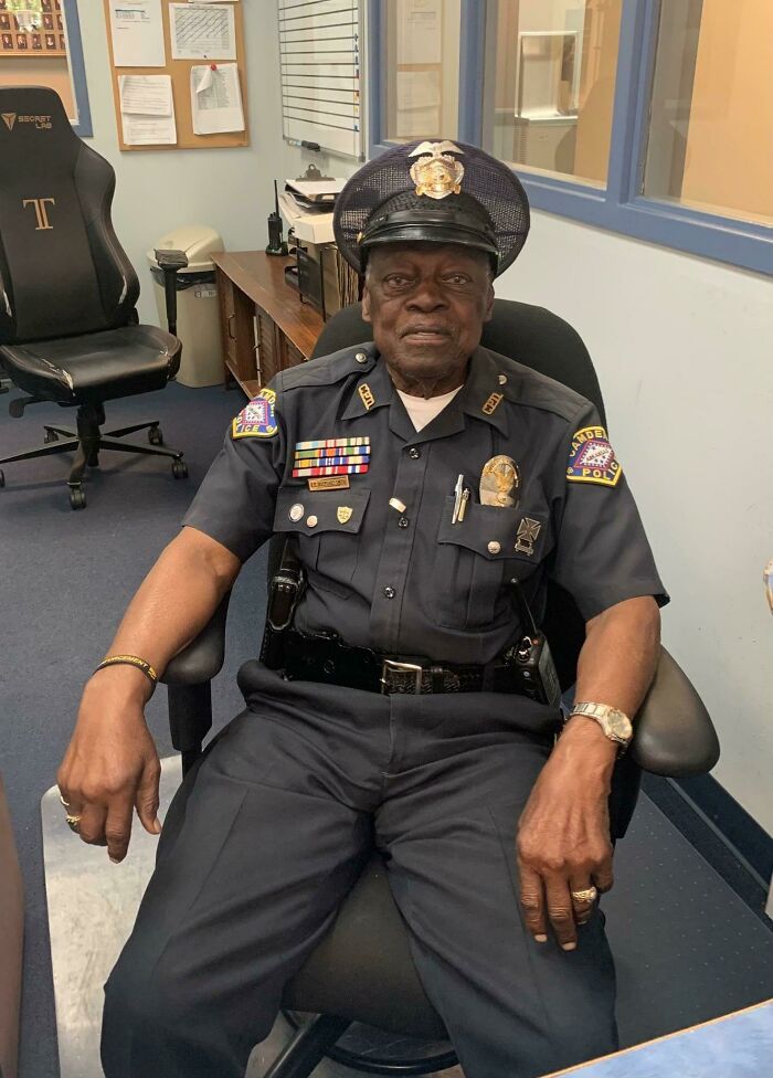 The Worlds Oldest Active Police Officer Lives In My Hometown. Today Is His 93 Birthday. Officer “Buckshot” Smith