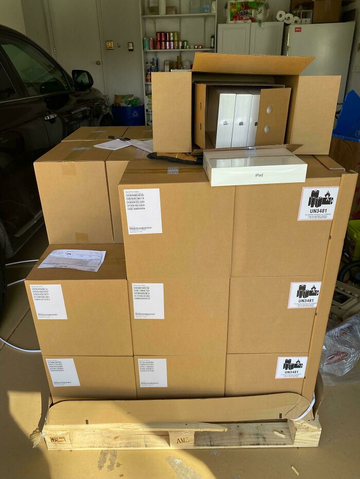 We Ordered A Grill. Got 300 Ipads