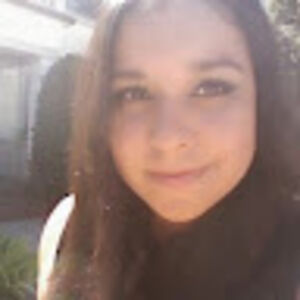 yessielara-ferrer avatar