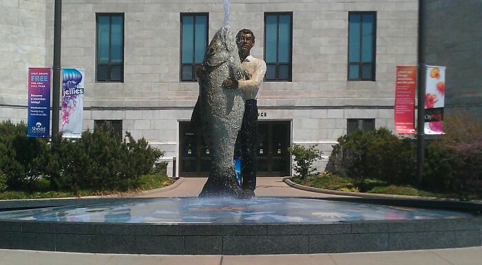 Awe-Inspiring Statue In Chicago