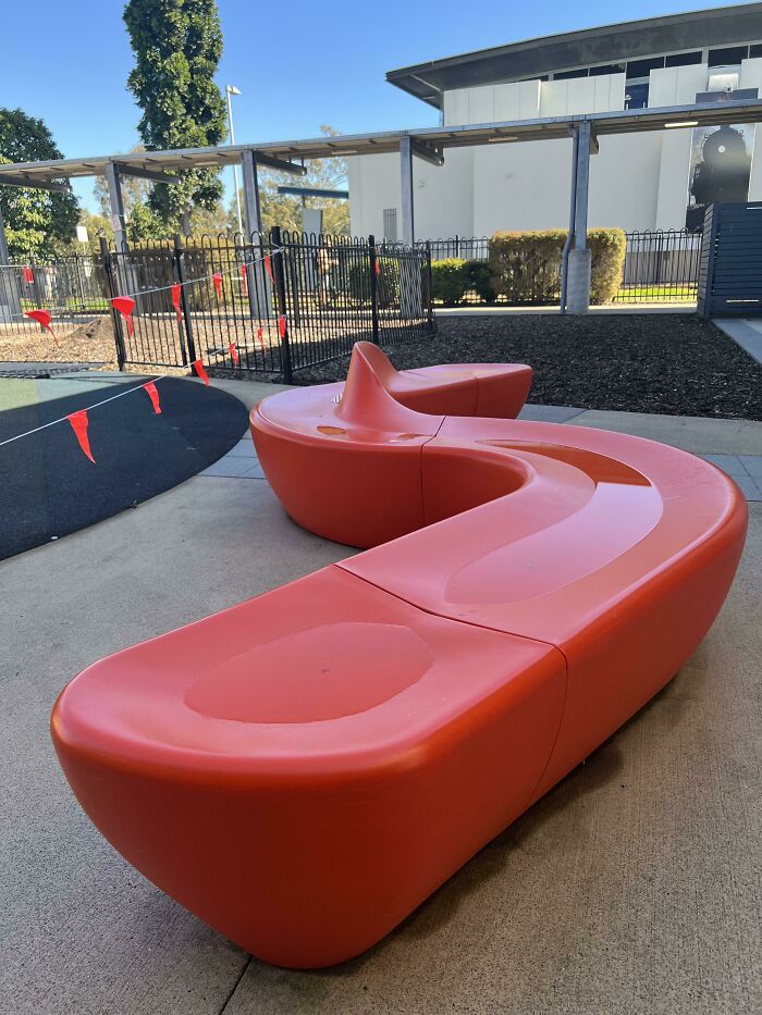 A Bench That Doesn't Drain