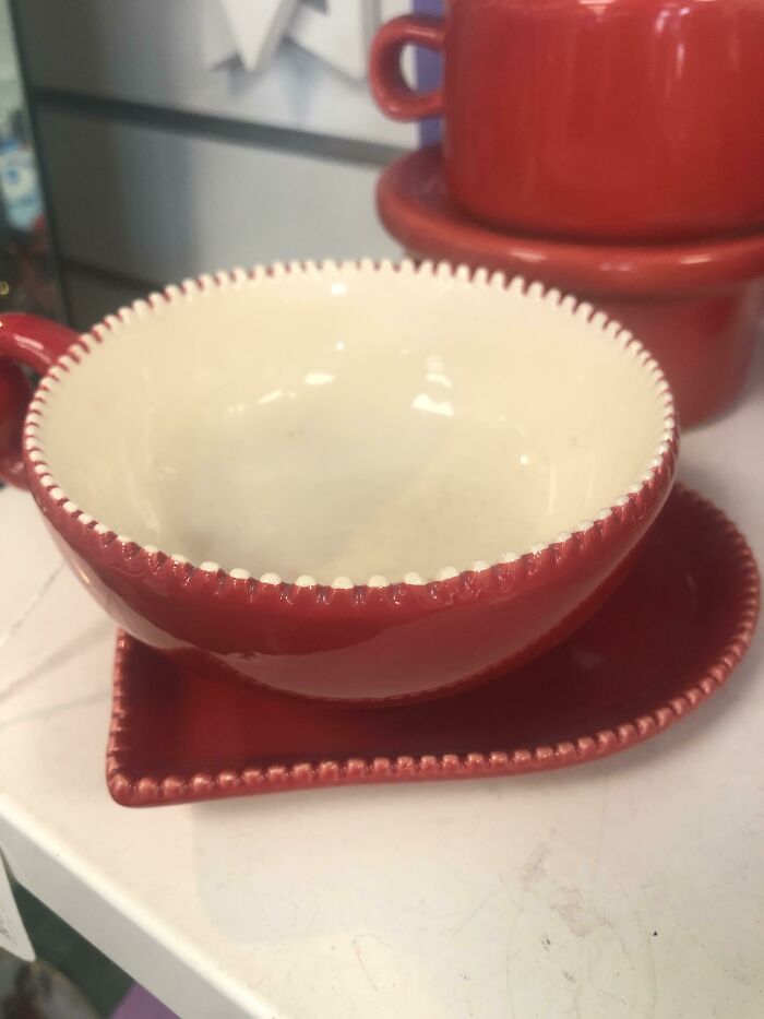 The Cup That Nibbles Your Lip With Its Little Teethies