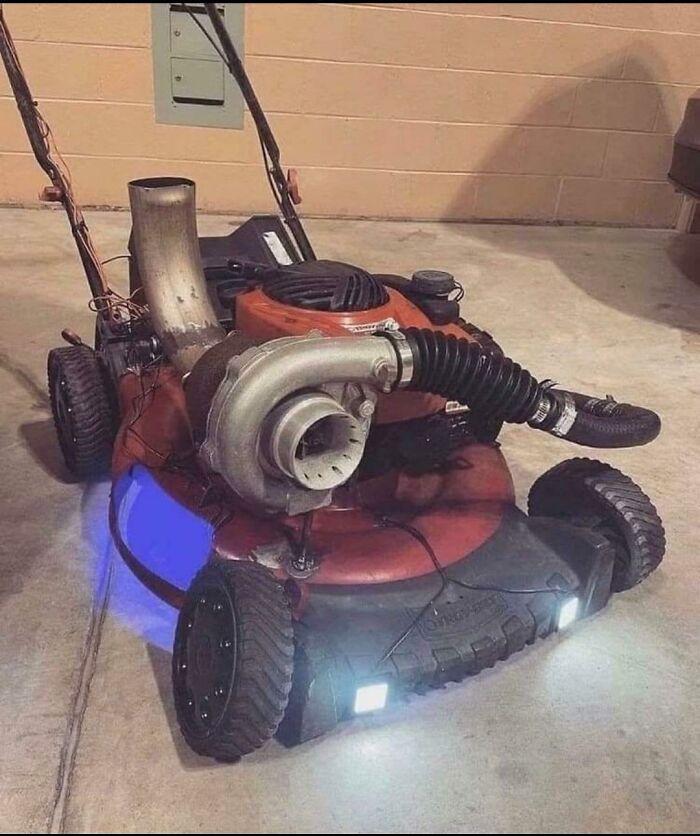 Lawn Mower T-3000 Cuts A Quarter Mile In 10 Secs