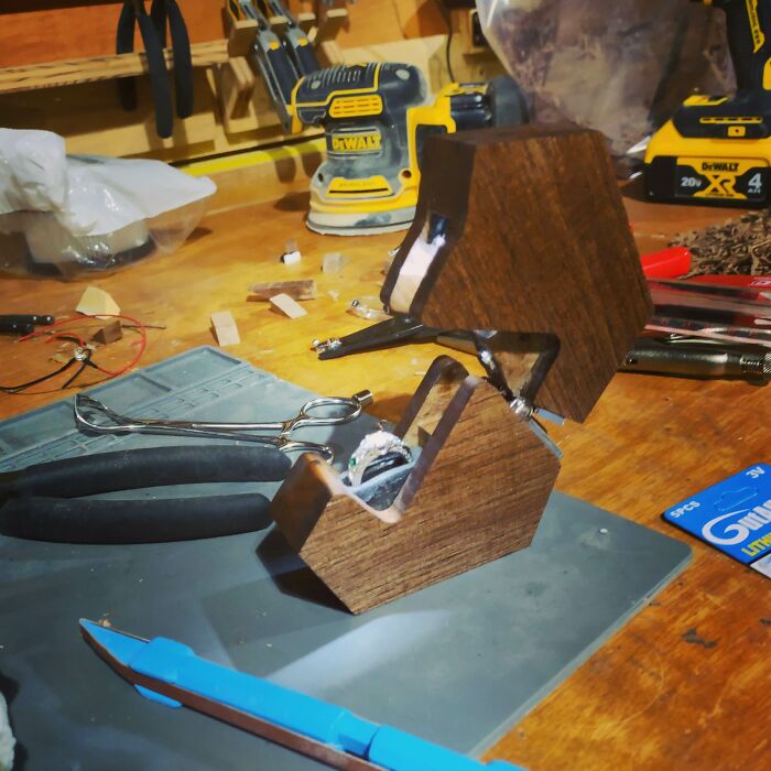 My Daughter's Boyfriend Asked Me To Help Him Build An Engagement Ring Box