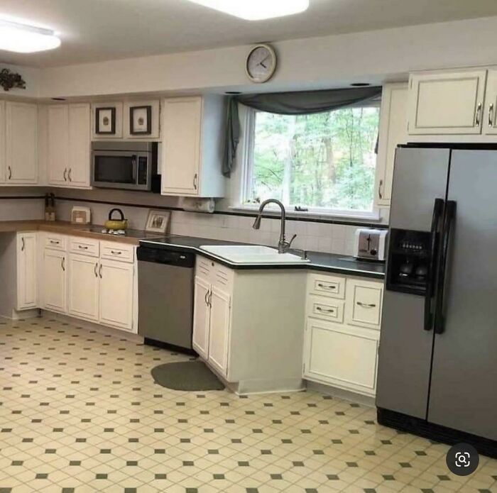 Kitchen Sink Placement