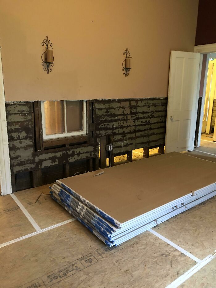 After A Recent Flood We Found External Walls Inside Our Walls. House Built Around 1900