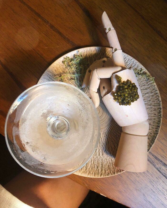 This “Bump” Of Caviar At Martiny’s, NYC