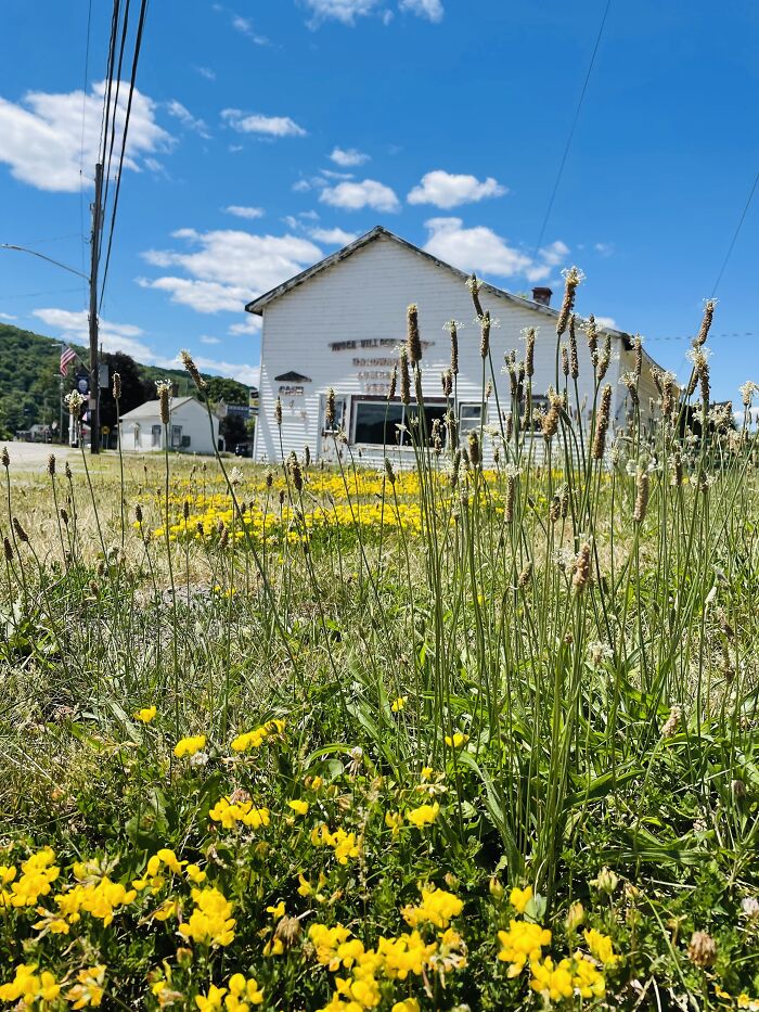 I Love Photography, Especially Urbex Photography. This Is An Abandoned Hardware Store In An Old Town Founded In The 1700s